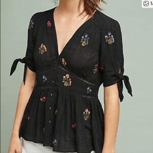 Ranna gill Embroidered Floral Black Top Blouse Small